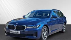 Blau Gebraucht 2021 BMW 530e Shadowline Kombi | 33.998 € (Guter Preis)