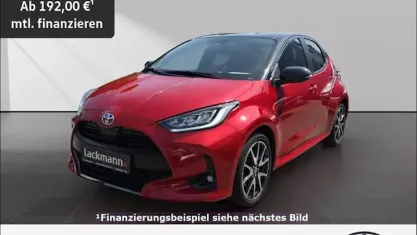 Gebraucht Toyota Yaris Style 125 PS (91 kW) 2022 Rot Kleinwagen