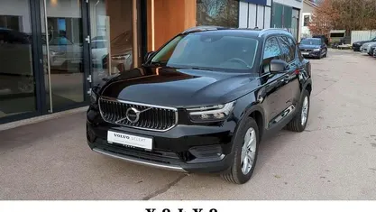 Gebraucht 2022 Volvo XC40 Momentum SUV | 26.390 € (Fairer Preis)
