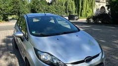 Silber Gebraucht 2011 Ford Fiesta Trend Kleinwagen | 5.990 € (Fairer Preis)