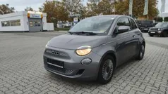 Grau Gebraucht 2024 Fiat 500e Style Kleinwagen | 23.998 € (Fairer Preis)
