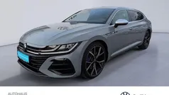 Grau Gebraucht 2023 VW Arteon R Coupé | 36.949 € (Fairer Preis)