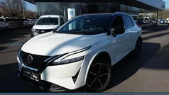 Pearl white/black m (metallic) Gebraucht 2022 Nissan Qashqai Tekna SUV | 24.850 € (Fairer Preis)