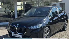 Schwarz Gebraucht 2022 BMW 218 Active Tourer Van / Kleinbus | 23.480 € (Guter Preis)