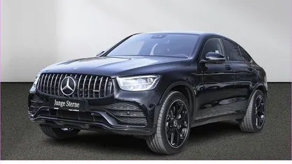 Gebraucht Mercedes GLC400d AMG 330 PS (242 kW) 2022 Lack obsidianschwarz met Coupé
