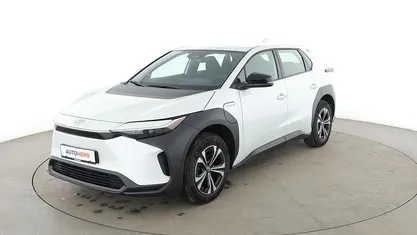 Weiß Gebraucht 2024 Toyota bZ4X SUV | 34.880 € (Fairer Preis)