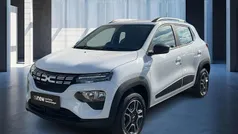Weiß Gebraucht 2023 Dacia Spring Essentiel Kleinwagen | 11.990 € (Fairer Preis)