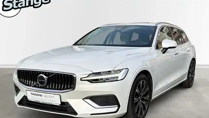 Gebraucht Volvo V60 Plus 398 PS (292 kW) 2022 Weiss Kombi