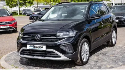 Gebraucht VW T-Cross Life 116 PS (85 kW) 2025 Schwarz SUV