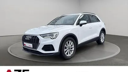 Gebraucht Audi Q3 Ambiente 150 PS (110 kW) 2023 Weiß SUV