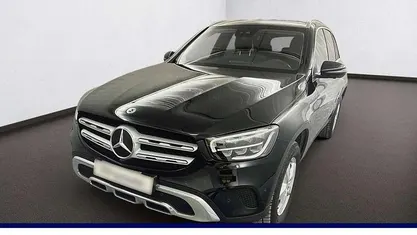 Gebraucht Mercedes GLC220 194 PS (142 kW) 2021 Schwarz SUV