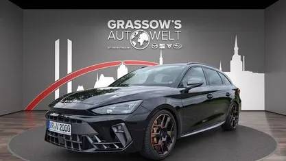 Mitternachtsschwarz Gebraucht 2025 Cupra Leon VZ Limousine | 56.990 €