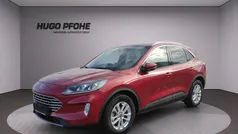 Rot Gebraucht 2023 Ford Kuga Titanium SUV | 25.290 € (Superpreis)