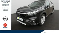 Farbe: schwarz Neu 2025 Suzuki SX4 S-Cross Comfort SUV | 28.777 € (Guter Preis)