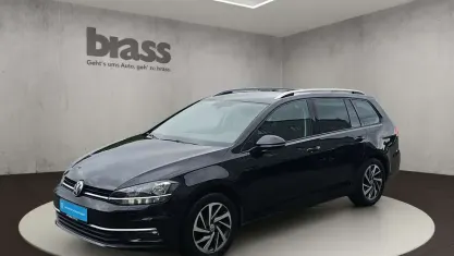 Gebraucht VW Golf VII Sound 110 PS (80 kW) 2017 Deep black perleffekt Kombi