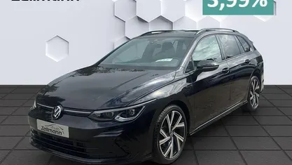 Gebraucht VW Golf VIII R-line 131 PS (96 kW) 2024 Schwarz Kombi