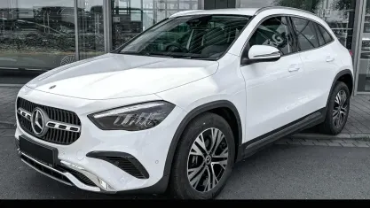 Gebraucht Mercedes GLA200 Progressive 163 PS (119 kW) 2025 Unilack polarweiß SUV