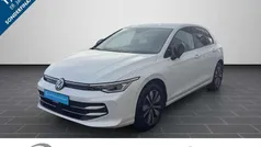 Weiß Gebraucht 2024 VW Golf VIII Goal Limousine | 27.700 € (Superpreis)