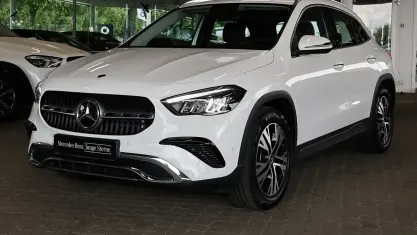Occasion Mercedes GLA180 116 ch (85 kW) 2025 Blanc SUV