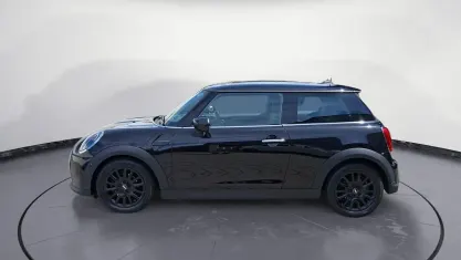 Gebraucht Mini ONE Classic 102 PS (75 kW) 2022 Schwarz Kleinwagen