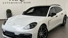 Porsche Panamera 4