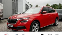 Rot Gebraucht 2020 Skoda Kamiq Style SUV | 22.990 € (Fairer Preis)