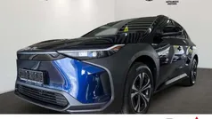 Dark blue mica (blau) Gebraucht 2023 Toyota bZ4X Comfort SUV | 36.980 € (Fairer Preis)