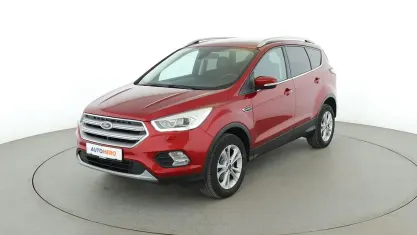 Gebraucht Ford Kuga Titanium 101 PS (74 kW) 2018 Rot SUV