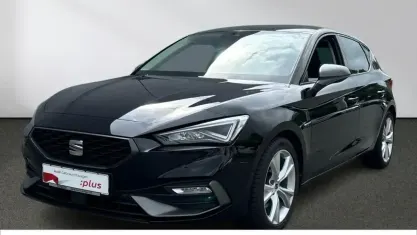 Gebraucht Seat Leon FR 131 PS (96 kW) 2023 Midnight schwarz metallic Limousine