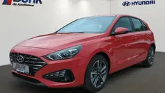 Engine red Gebraucht 2024 Hyundai i30 Trend Limousine | 23.990 € (Fairer Preis)