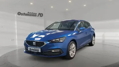 Gebraucht Seat Leon Style 150 PS (110 kW) 2025 Saphirblau Limousine