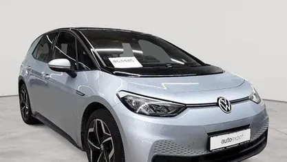 Scale silver metallic / dach schwarz Gebraucht 2021 VW ID.3 Pro Kleinwagen | 18.890 € (Guter Preis)