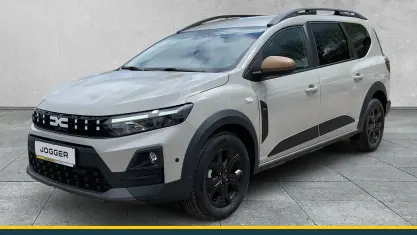 Neu Dacia Jogger Extreme 122 PS (89 kW) 2026 Beige Van / Kleinbus