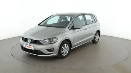 Używany VW Golf Sportsvan Trendline 110 KM (80 kW) 2017 Szary Minivan
