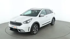 Weiß Gebraucht 2017 Kia Niro Spirit SUV | 14.600 €