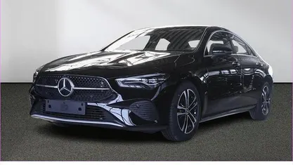 Gebraucht Mercedes CLA180 136 PS (100 kW) 2024 Unilack nachtschwarz Limousine