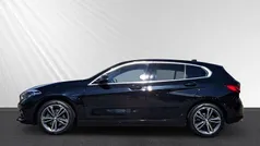 Schwarz Gebraucht 2021 BMW 118 Sport Line Kleinwagen | 19.868 € (Fairer Preis)