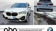 Weiß Gebraucht 2021 BMW X1 SUV | 24.930 € (Fairer Preis)