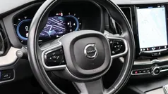 Rot Gebraucht 2021 Volvo XC60 Inscription SUV | 40.000 € (Fairer Preis)