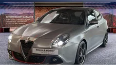 Grau Gebraucht 2018 Alfa Romeo Giulietta Veloce Kleinwagen | 19.490 € (Fairer Preis)