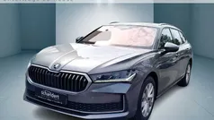 Grau (graphitegrau metallic (grau)) Neu 2025 Skoda Superb Selection Kombi | 36.950 € (Fairer Preis)