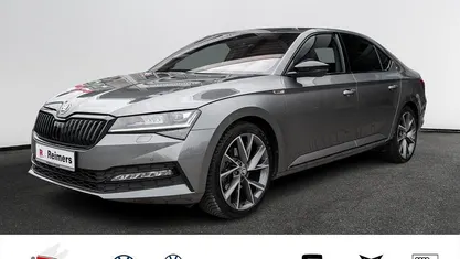Gebraucht Skoda Superb 200 PS (147 kW) 2023 Grau Limousine