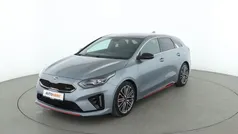 Grau Gebraucht 2020 Kia ProCeed Kleinwagen | 25.940 € (Fairer Preis)