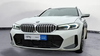 Gebraucht BMW 320 M Sport 184 PS (135 kW) 2023 Weiß Kombi