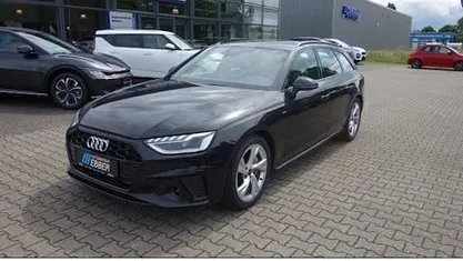 Schwarz Gebraucht 2024 Audi A4 S-Line Kombi | 33.771 € (Superpreis)