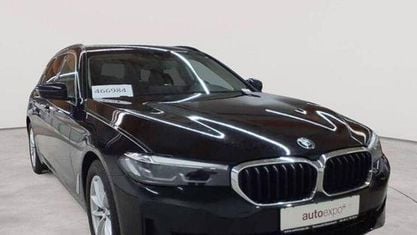 Gebraucht BMW 530 Sport Line 286 PS (210 kW) 2022 Schwarz uni Kombi