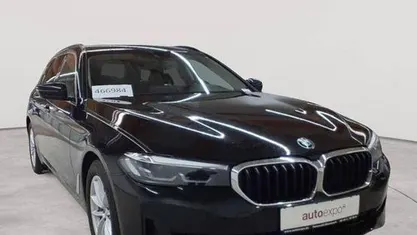 Gebraucht BMW 530 Sport Line 286 PS (210 kW) 2022 Schwarz uni Kombi