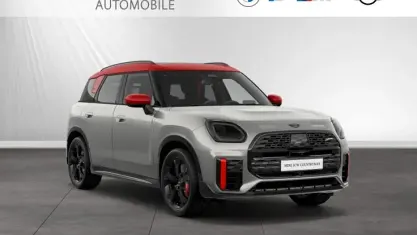Używany Mini John Cooper Works 300 KM (220 kW) 2025 Srebrny Hatchback