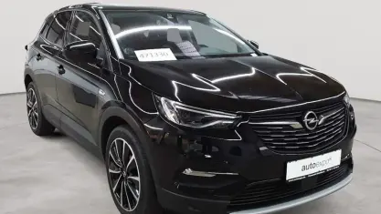 Gebraucht Opel Grandland X Elegance 131 PS (96 kW) 2021 Diamant schwarz metallic SUV