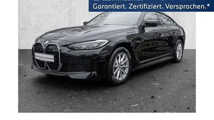 Schwarz Gebraucht 2023 BMW i4 Sport Line Limousine | 39.390 € (Fairer Preis)